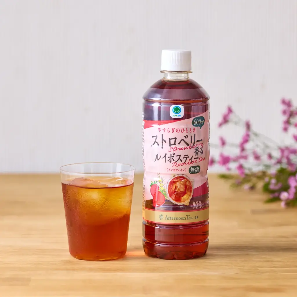 【Afternoon Tea監修】ストロベリーやラ・フランスの芳醇な香りが楽しめるフレーバーティーのペットボトル飲料2種を、全国のファミリーマートで新発売 画像 3