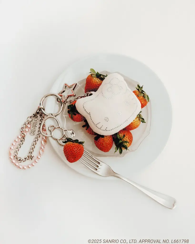 【FURFUR(ファーファー)】サンリオの大人気キャラクター「ハローキティ」との初のコラボレーションアイテム全14型が登場！＜11月25日(火)正午WEB発売開始＞ 画像 8