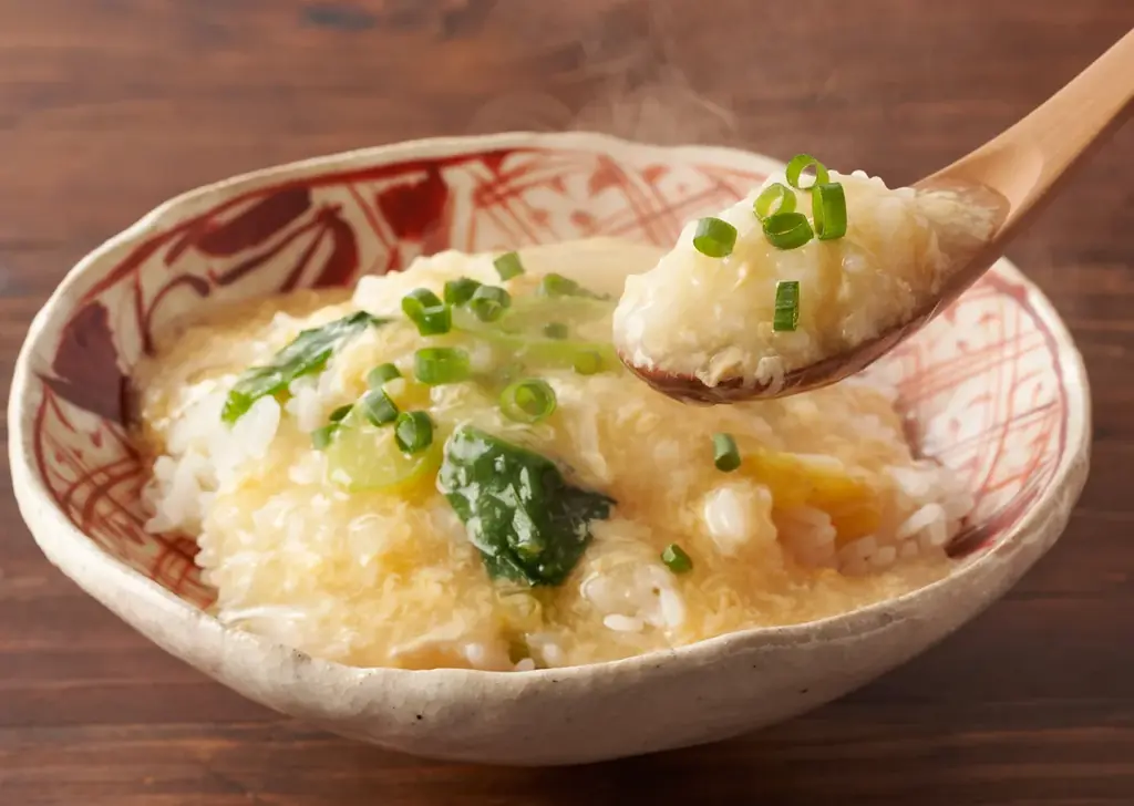 俳優・小雪さんと初コラボ　家族を想う、旨み広がる具だくさん鶏だし塩鍋が誕生　Kit Oisix「たっぷり白菜と鶏肉、餃子のうま塩鍋」販売開始（11/20～） 画像 3