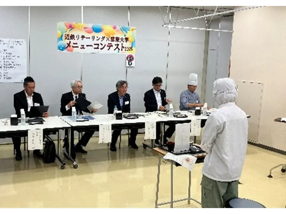 E1 東名　EXPASA浜名湖（集約）と常葉大学がメニューコンテストを実施 画像 1