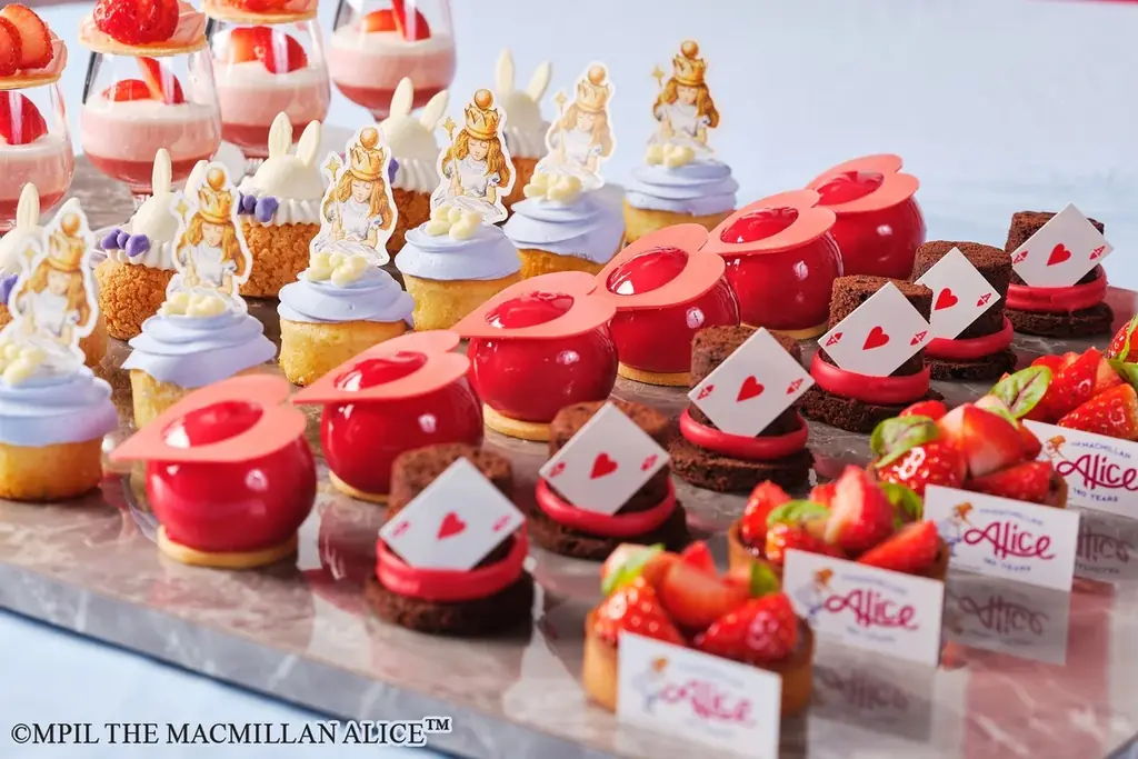 “不思議の国のアリス”の甘いお茶会へ誘う『アリスのストロベリーアフタヌーンティー』全国5都市で期間限定販売 画像 12