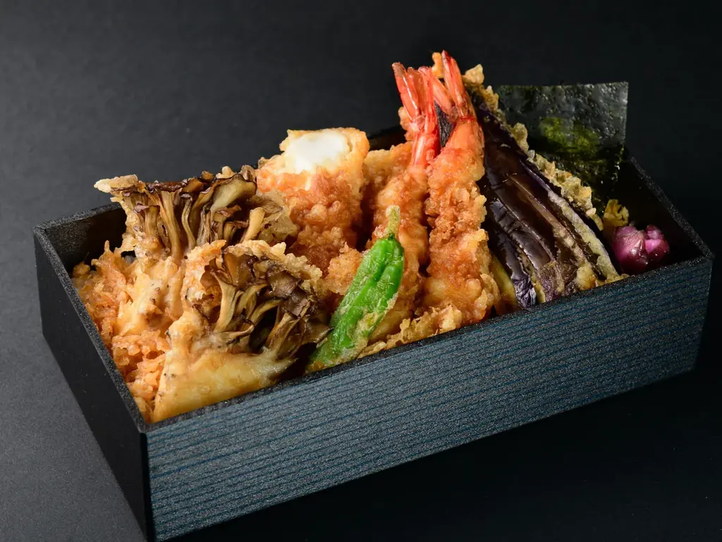 JR秋葉原駅・2025年4月開業「エキュート秋葉原」話題施設の“今”人気の定番スイーツ＆グルメ　最速売上ランキングTOP3 発表!! 画像 6