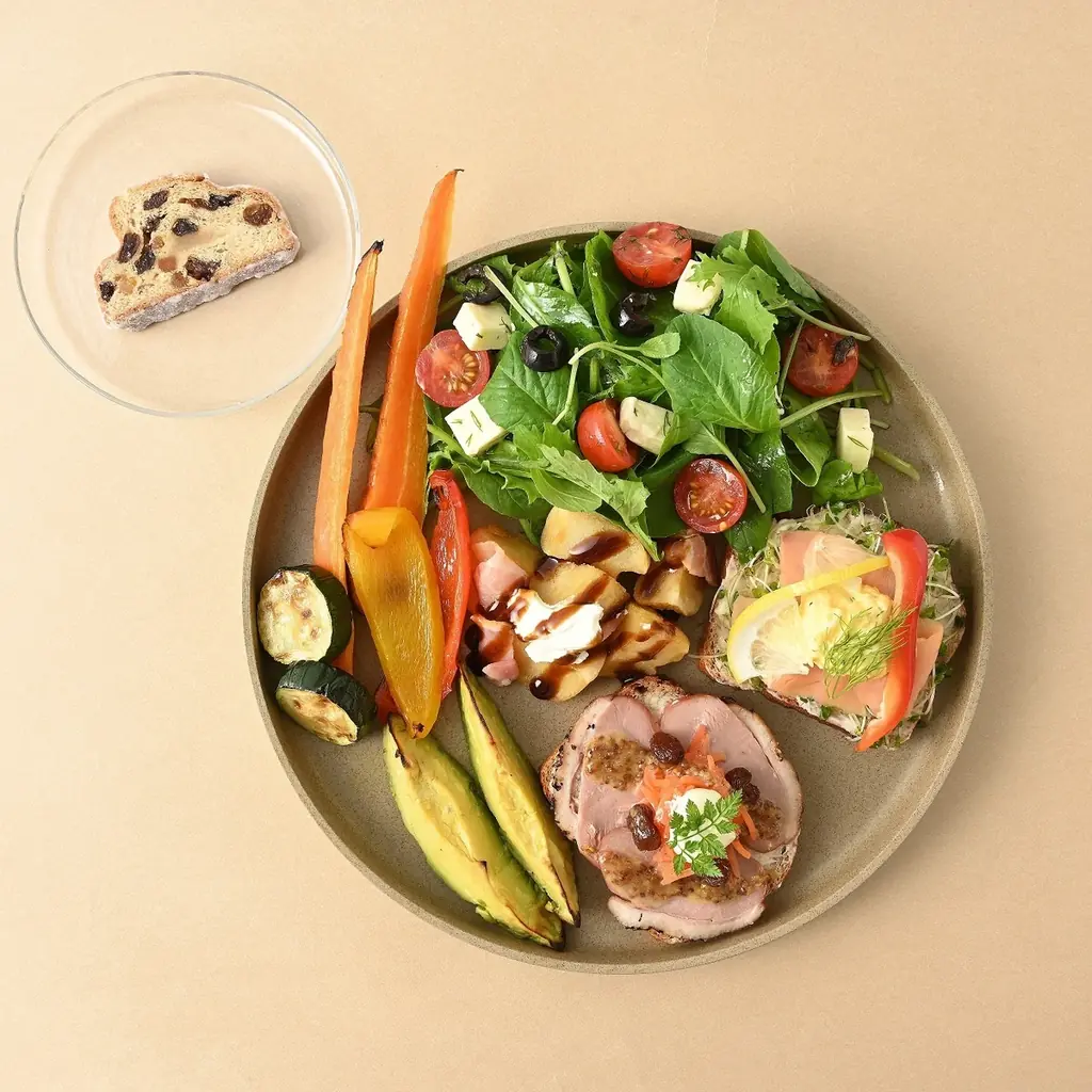 「しあわせの国」と言われるデンマークをお手本にしたカフェ＆ショップ「KAFFE OTTE（カフェ オッテ）あべのハルカス店」では、クリスマスメニューを11月19日(水)よりスタート！ 画像 2