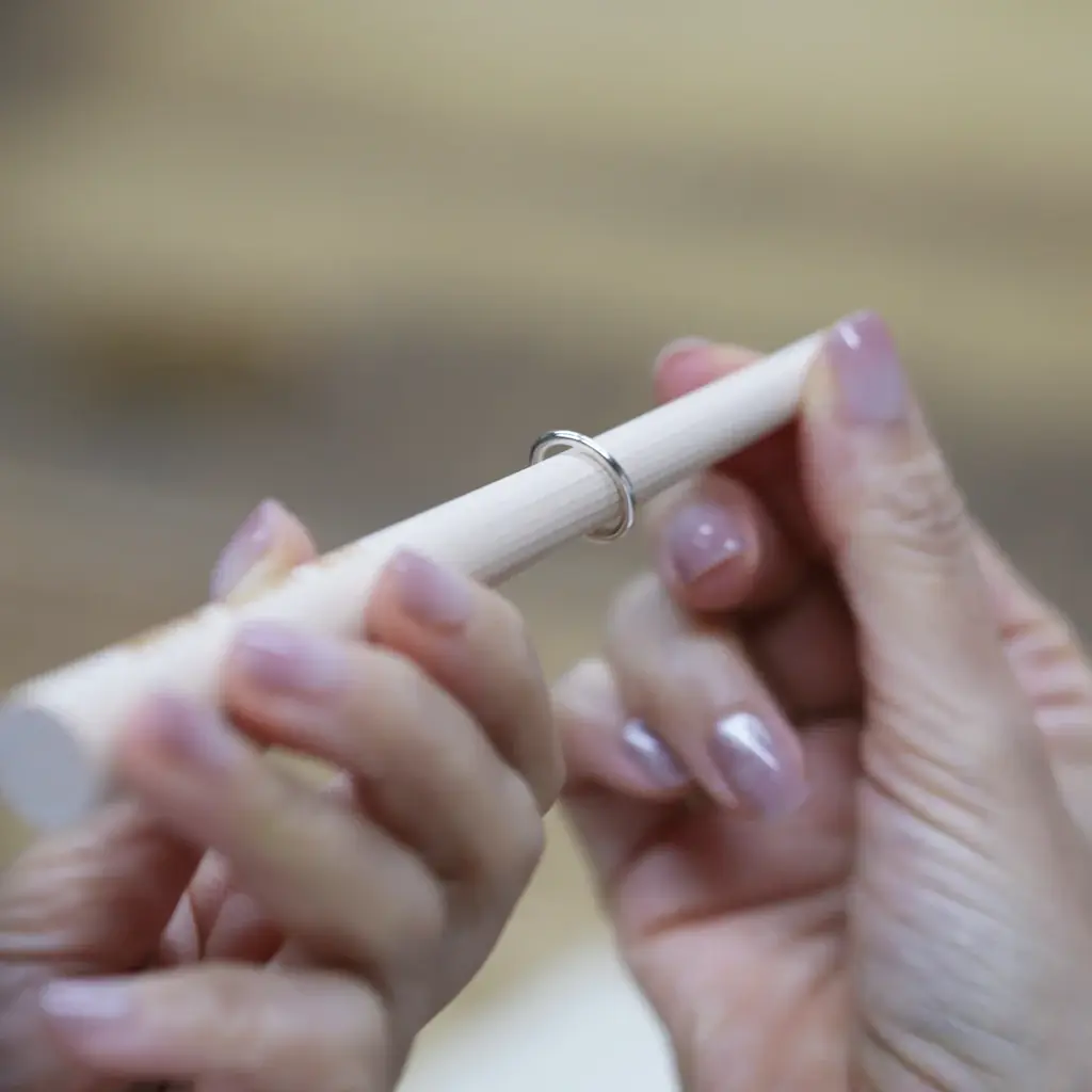 グッドデザイン賞を受賞した二人で作るペアリング。JAM HOME MADEの『名もなき指輪®』から、生まれたばかりの赤ちゃんに贈る手作り“ベビーリング”が登場。 画像 7