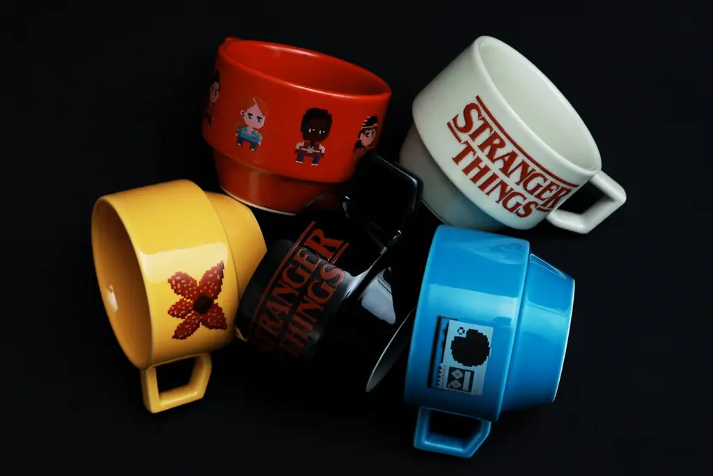 Netflixシリーズ「ストレンジャー・シングス 未知の世界」×マルヒロ。最終章に向け、“あの世界”を伝統工芸で表現。 画像 12