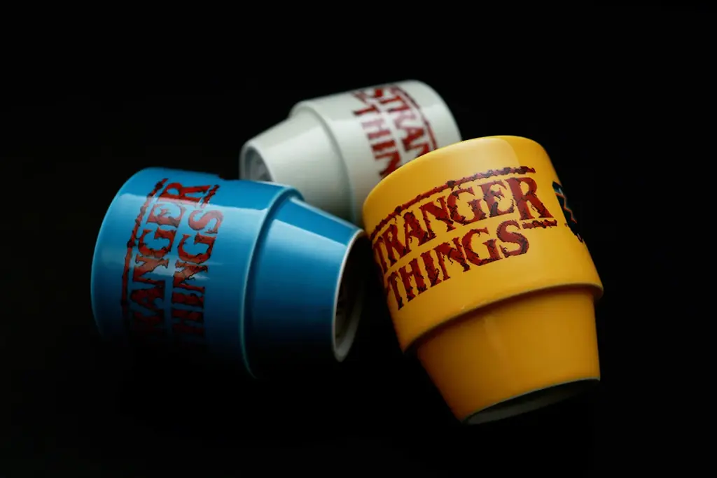 Netflixシリーズ「ストレンジャー・シングス 未知の世界」×マルヒロ。最終章に向け、“あの世界”を伝統工芸で表現。 画像 15