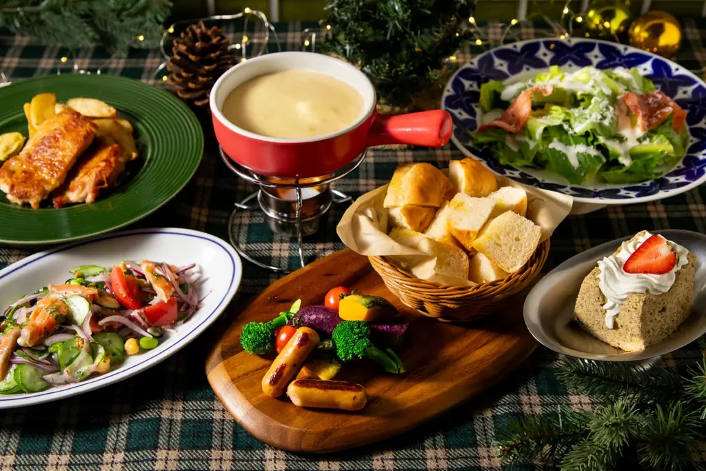 神戸居留地カフェでクリスマス！ デート、お食事、パーティーにオススメの12月1日～25日期間限定メニュー「ニューラフレア」で登場です。 画像 1