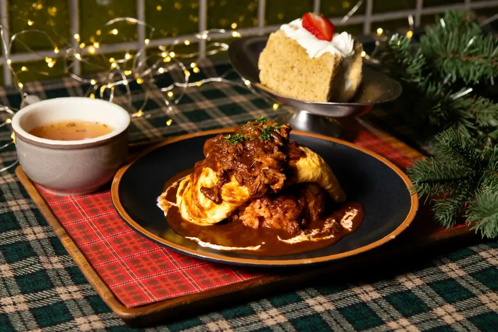 神戸居留地カフェでクリスマス！ デート、お食事、パーティーにオススメの12月1日～25日期間限定メニュー「ニューラフレア」で登場です。 画像 3