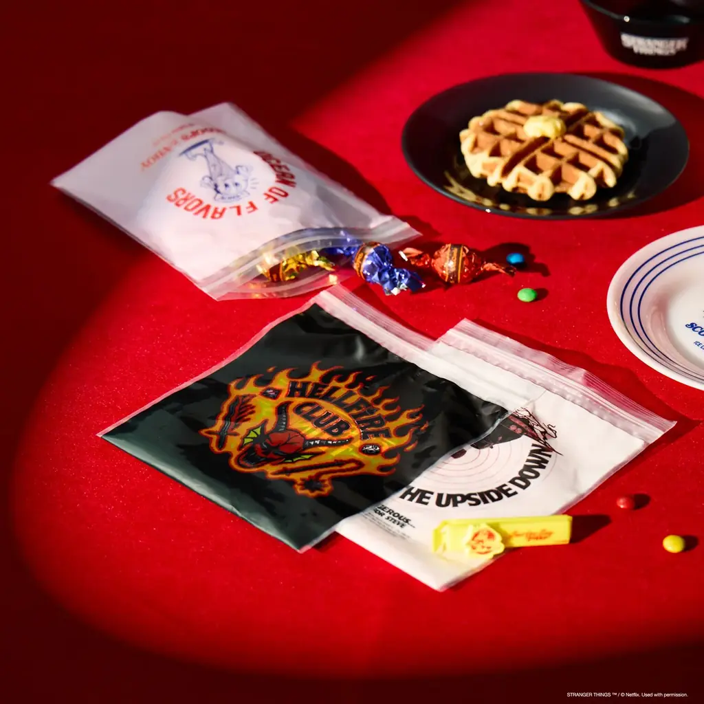 【3COINS】Netflixシリーズ「ストレンジャー・シングス 未知の世界」とのコラボレーションアイテムが12月6日（土）より販売開始！ 画像 4