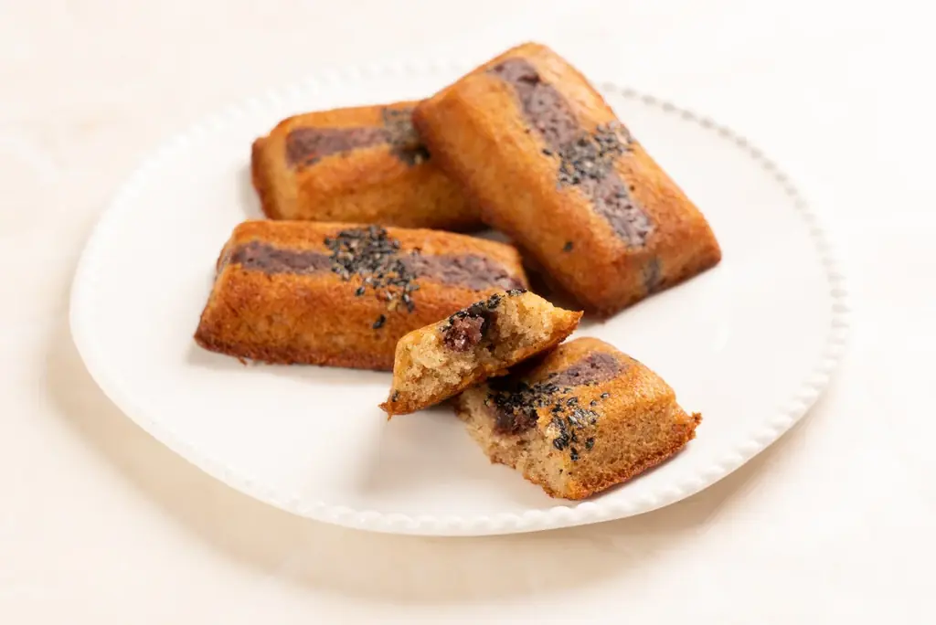 【HUGEのブラックフライデー】物価高のいまこそ“プチ贅沢”。累計20万食突破の“飲めるフワとろフレンチトースト”が限定セットで登場。あんバターフィナンシェと味わう、今年だけの贅沢スイーツを。 画像 8