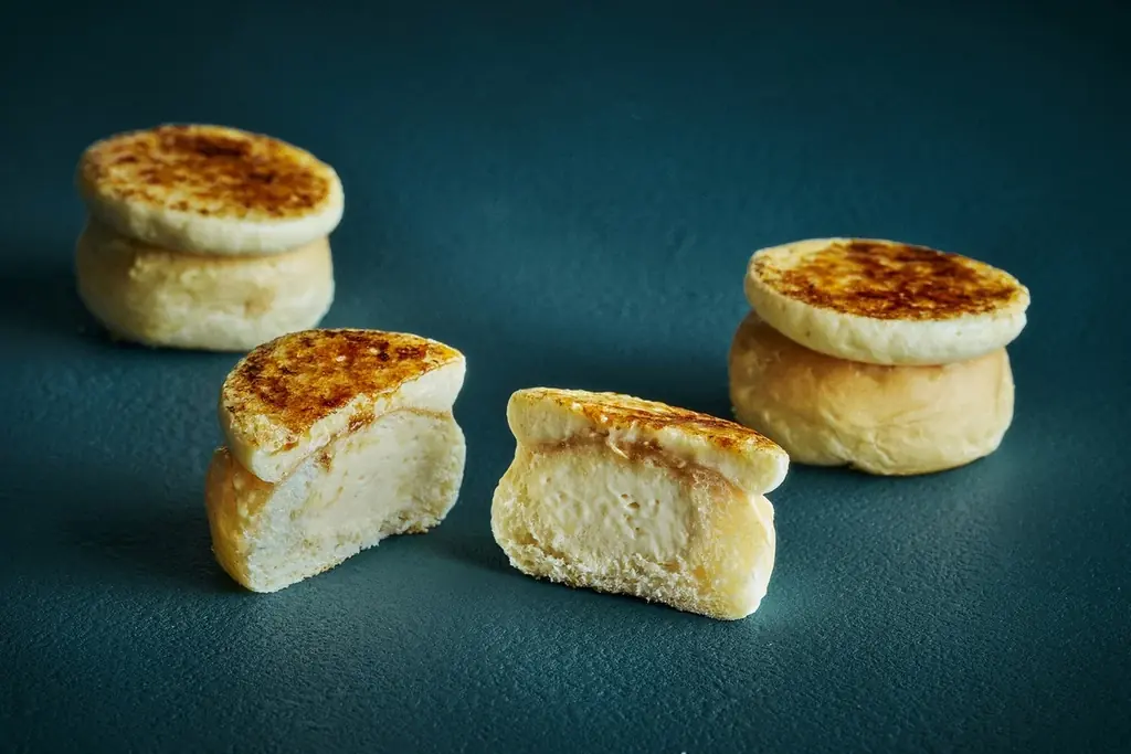 11/22開始｜品川プリンス×八天堂の特製バナナくりーむパン