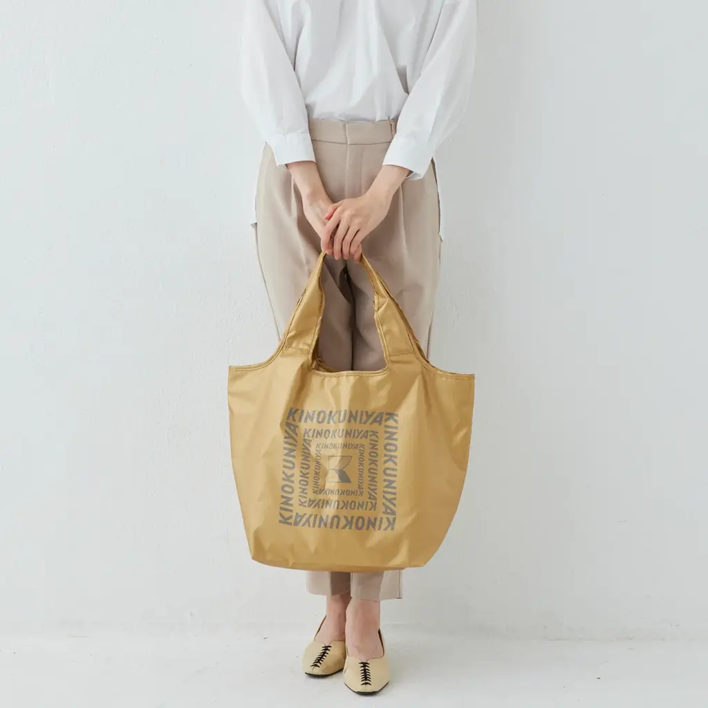 【紀ノ国屋】人気の「まとまる保冷バッグ」に新色登場！11月29日（土）より店舗先行販売スタート 画像 2