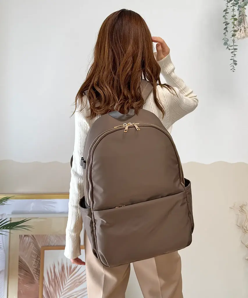 池田真子さん出演｜11/21(19:00)よりコラボリュック発売記念・インスタライブ開催！ 画像 4