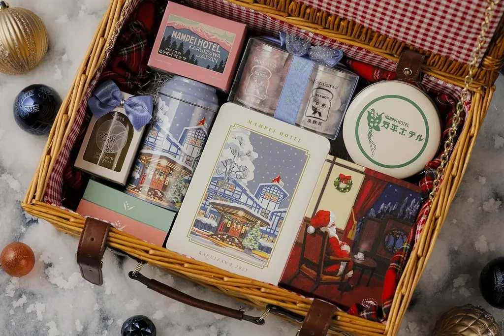 【万平ホテル】ホテルの温もりを詰めた、20個限定の特別ハンパー「万平ホテルプレミアムギフトハンパーXmas2025」予約開始 画像 2