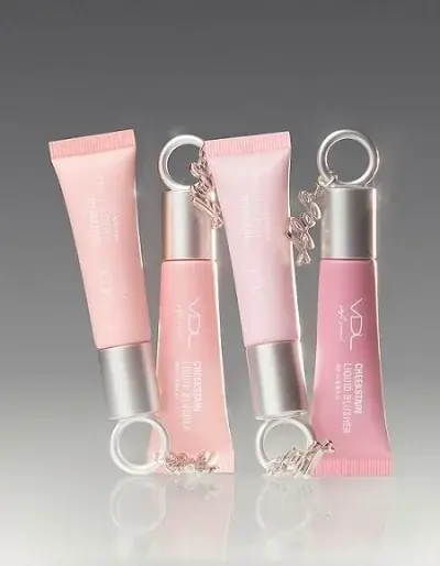 「VDL」×「SOFT SEOUL」のコラボ 「ソフトグロウ ホリデーエディション」を Qoo10公式ショップにて11月21日(金) 新発売！ 画像 12