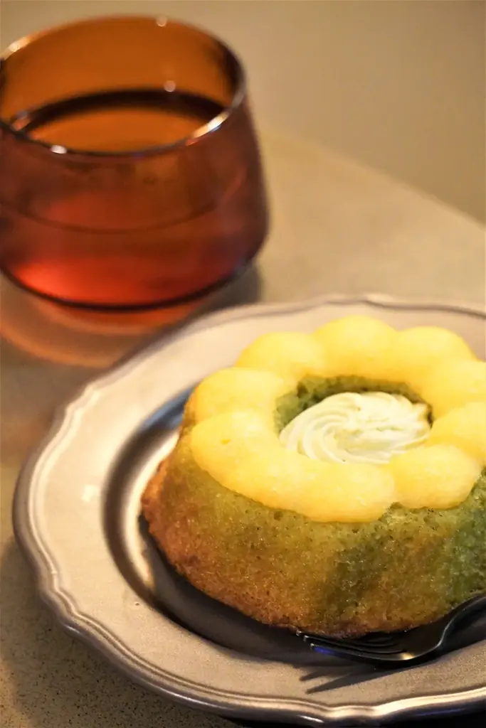 お抹茶クグロフ発売