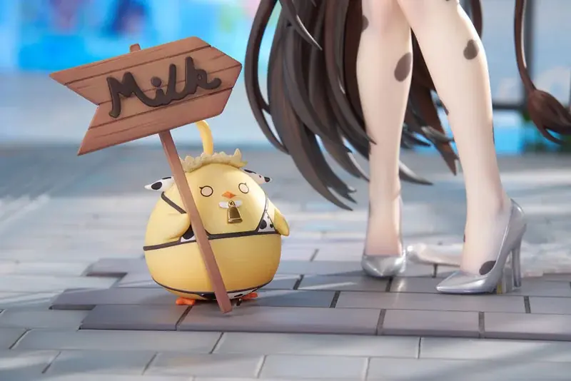 大人気アプリゲーム『アズールレーン』より、「樫野」が牛柄のコスチュームに身を包みフィギュア化。あみあみ限定特典付きでご案内中。 画像 15