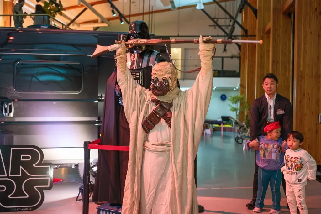 【コスチュームファンが大集結！】世界限定5台に多数のエントリー殺到中！映画「スター・ウォーズ」シリーズ公式ライセンスキャンピングカー発売記念『EURO-TOY STAR NIGHT』イベントレポート 画像 19