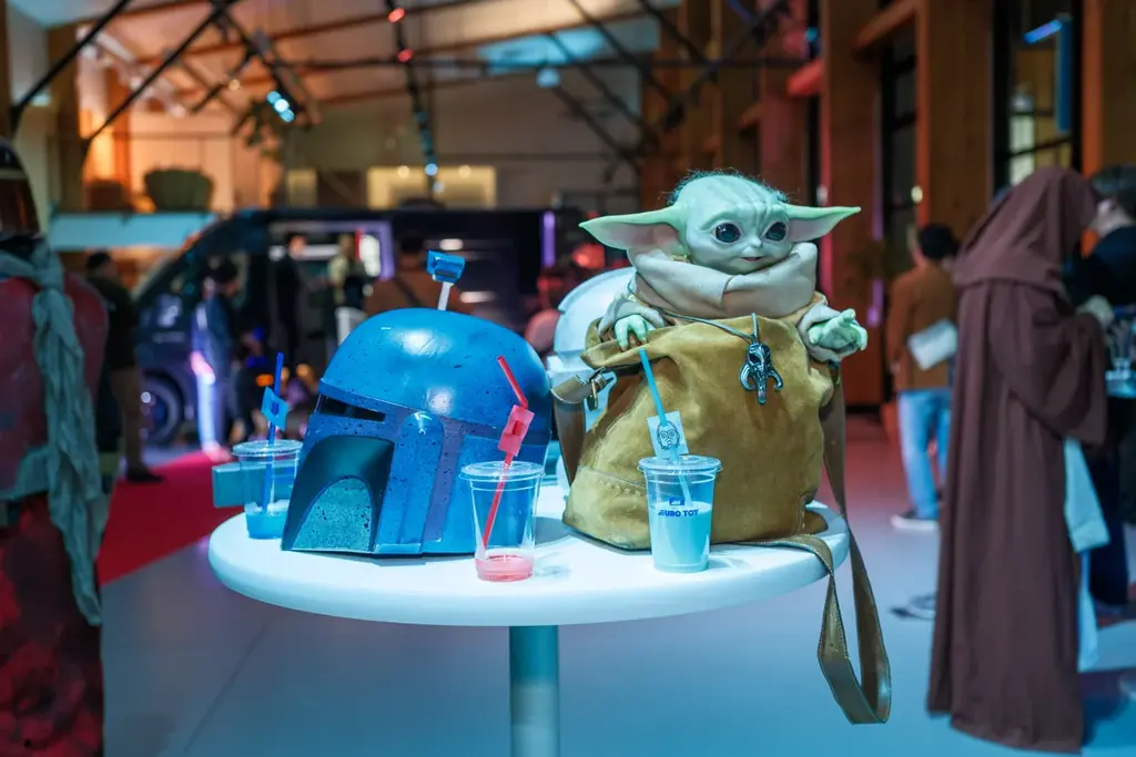 【コスチュームファンが大集結！】世界限定5台に多数のエントリー殺到中！映画「スター・ウォーズ」シリーズ公式ライセンスキャンピングカー発売記念『EURO-TOY STAR NIGHT』イベントレポート 画像 21