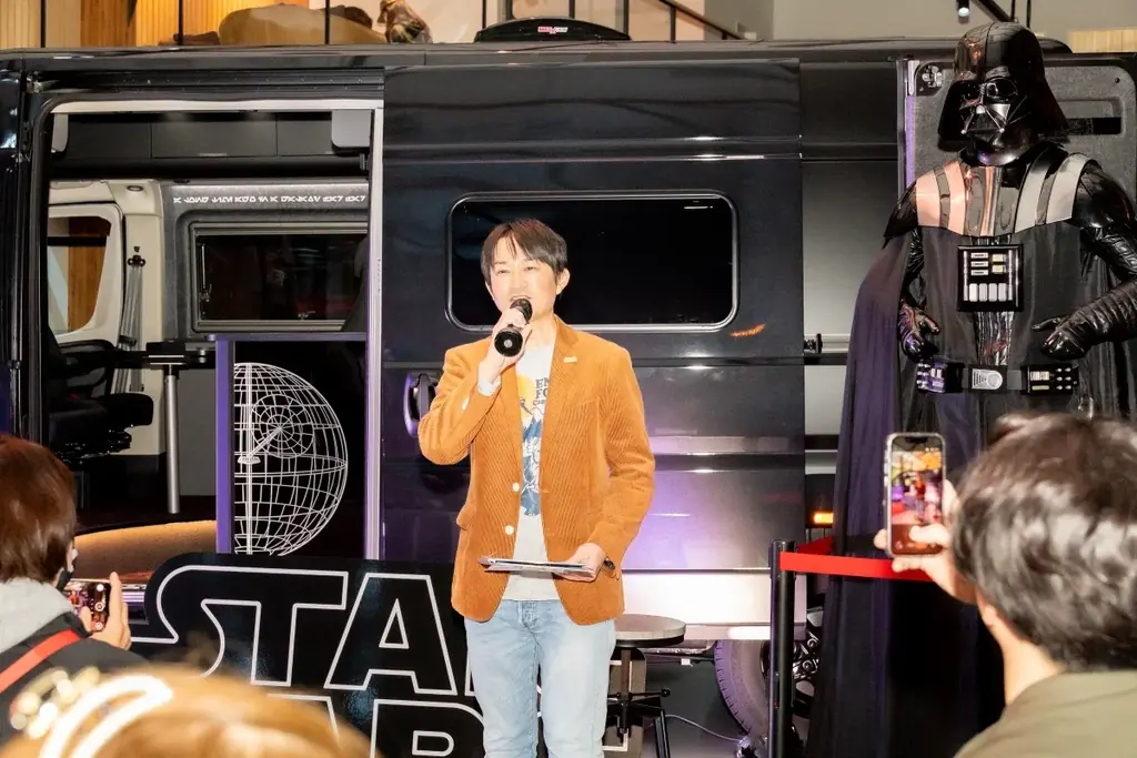 【コスチュームファンが大集結！】世界限定5台に多数のエントリー殺到中！映画「スター・ウォーズ」シリーズ公式ライセンスキャンピングカー発売記念『EURO-TOY STAR NIGHT』イベントレポート 画像 9