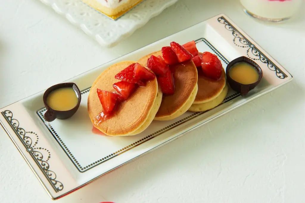 待望のいちごスイーツ登場！いちご・チョコ・チーズの贅沢冬ビュッフェが12/1（月）開幕 画像 3