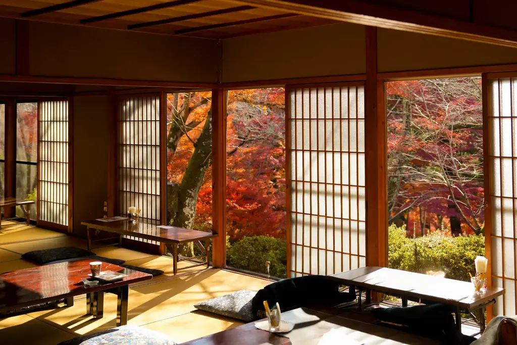 【京都・紅葉期間限定特別OPEN】毘沙門堂 ✕ BAIKAL Café歴史ある寺院で楽しむ、紅葉と洋菓子の特別なコラボレーション 画像 4