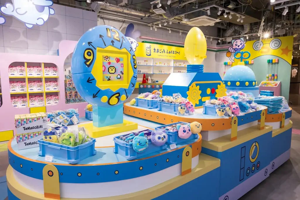 原宿に体験型「たまごっち ふぁくとり〜！」が開店