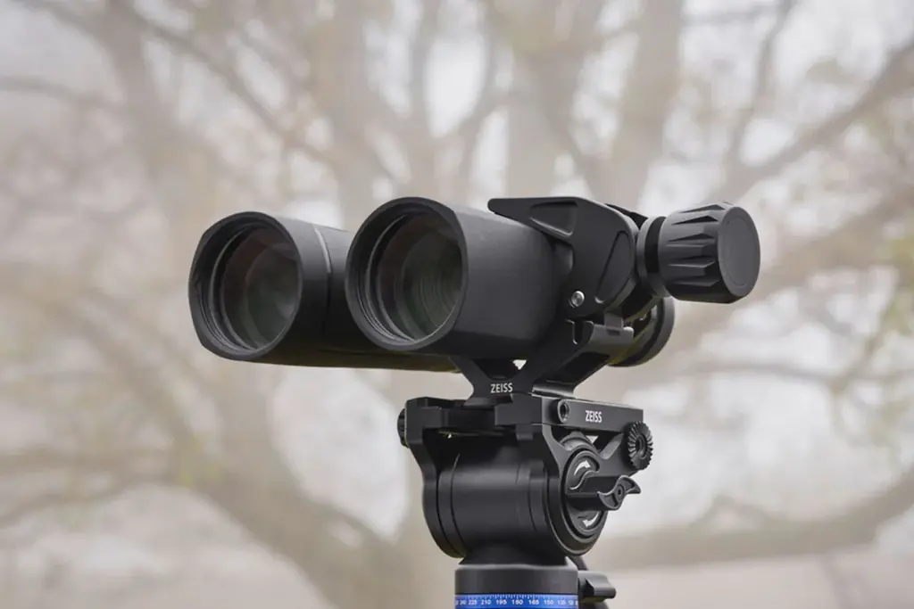 クランプ式三脚アダプター「ZEISS 双眼鏡クランプ Bino Clamp」 画像 3