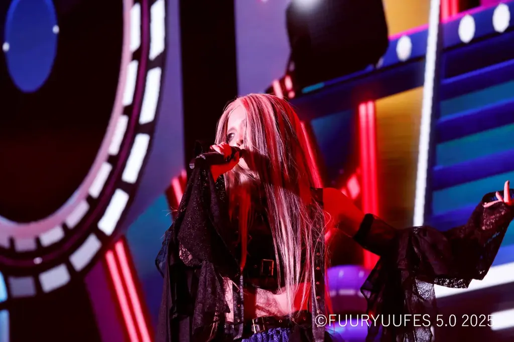 国内最大級のVTuberフェス「FUURYUUFES 5.0 2025」開催　後藤真希さんが“リアル×バーチャル”で魅せる！　大人気曲『恋愛レボリューション21』を熱唱！ 画像 7