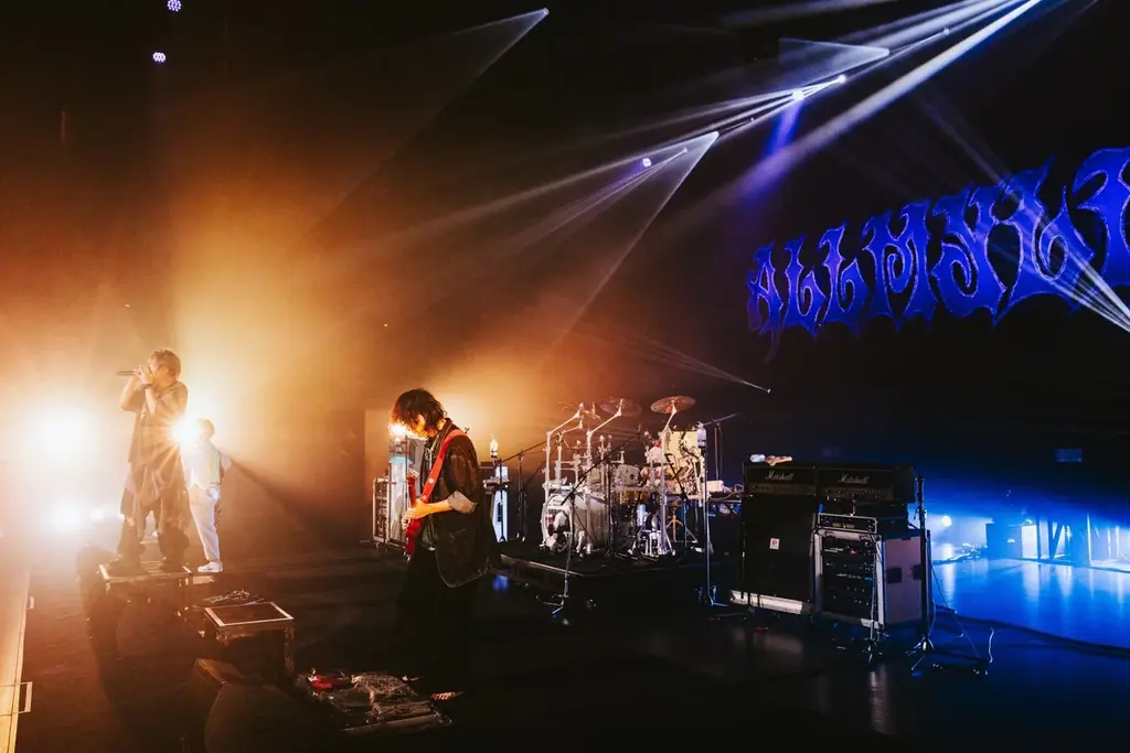 THE ORAL CIGARETTESがSiMと狂宴、盟友集った対バンツアー完走 画像 13