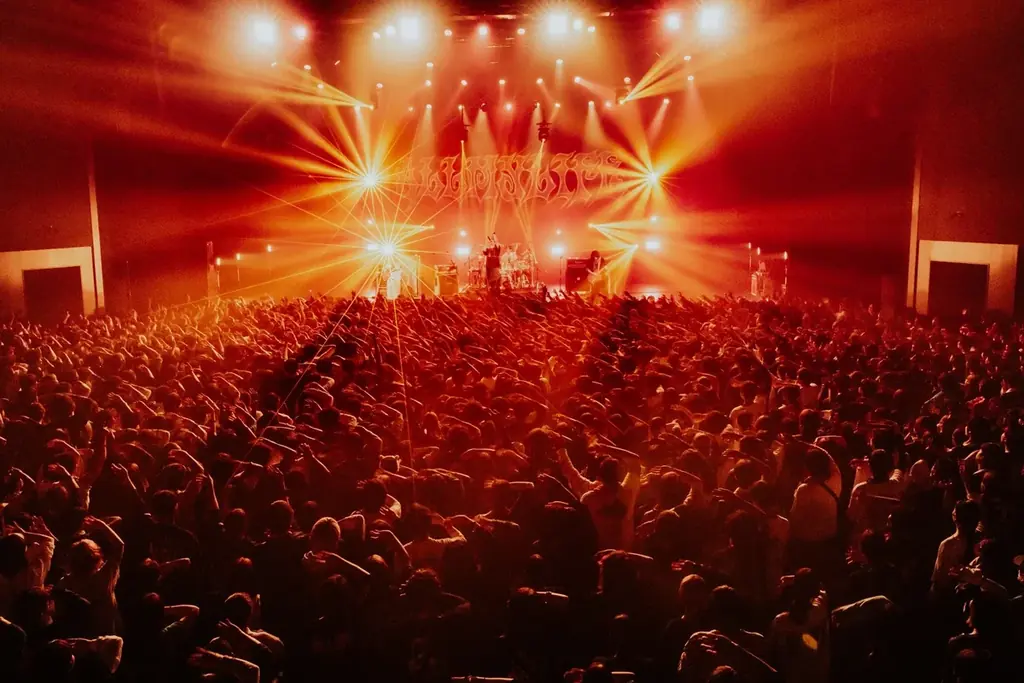 THE ORAL CIGARETTESがSiMと狂宴、盟友集った対バンツアー完走 画像 14