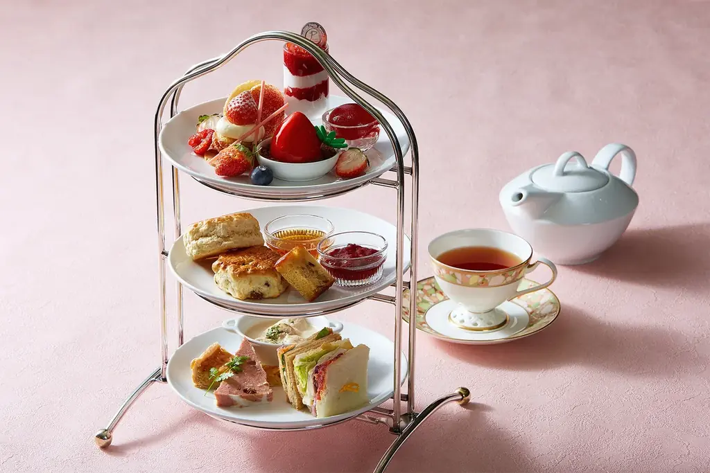 12月1日開始｜水戸プラザの苺アフタヌーンティー