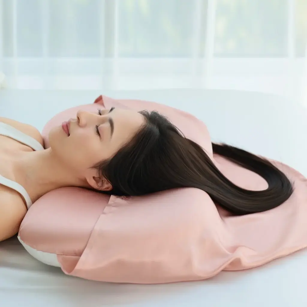 3万円のドライヤーを無駄にしない。SILQA「シルクフード」で夜の髪を守る枕、Amazonブラックフライデー最大24%OFF 画像 6