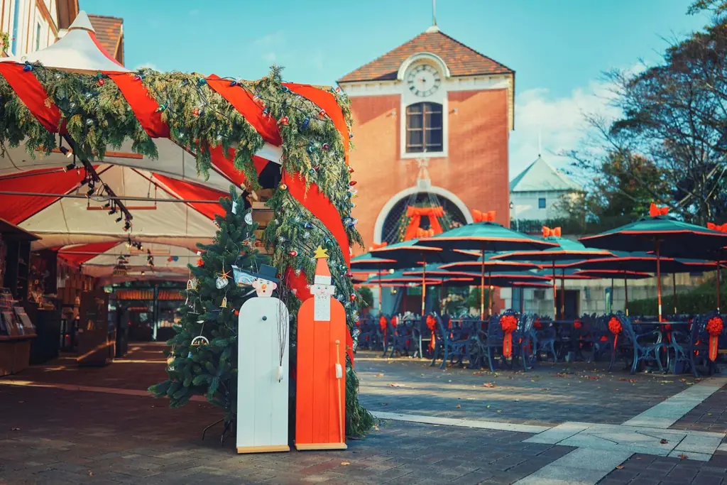 神戸クリスマスマーケット、ナイター営業日をさらに拡大！12/12（金）～25（木）の14日間、毎日ナイター営業を実施。12/20（土）～25（木）はスペシャルランチ＆ディナーも登場（予約受付中）。 画像 5