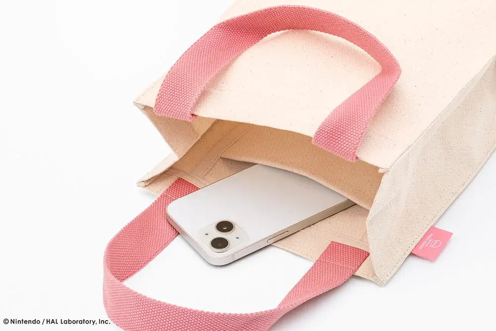 ふわふわ刺繡のカービィがかわいい！スクエアトートバッグセットが期間限定で新発売【カービィカフェ×キャプテンスイーツバーガー】 画像 4