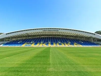 「アビスパ福岡応援ミクチャモデル」3名が決定！11月30日(日)のホーム最終戦で大型広告掲載＆フライヤー配布を実施 画像 3