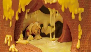 「くまのプーさん」の名場面をツリー型ドールズハウスで再現　週刊『つくって あつめる プーさんと森の仲間たち』創刊 画像 6