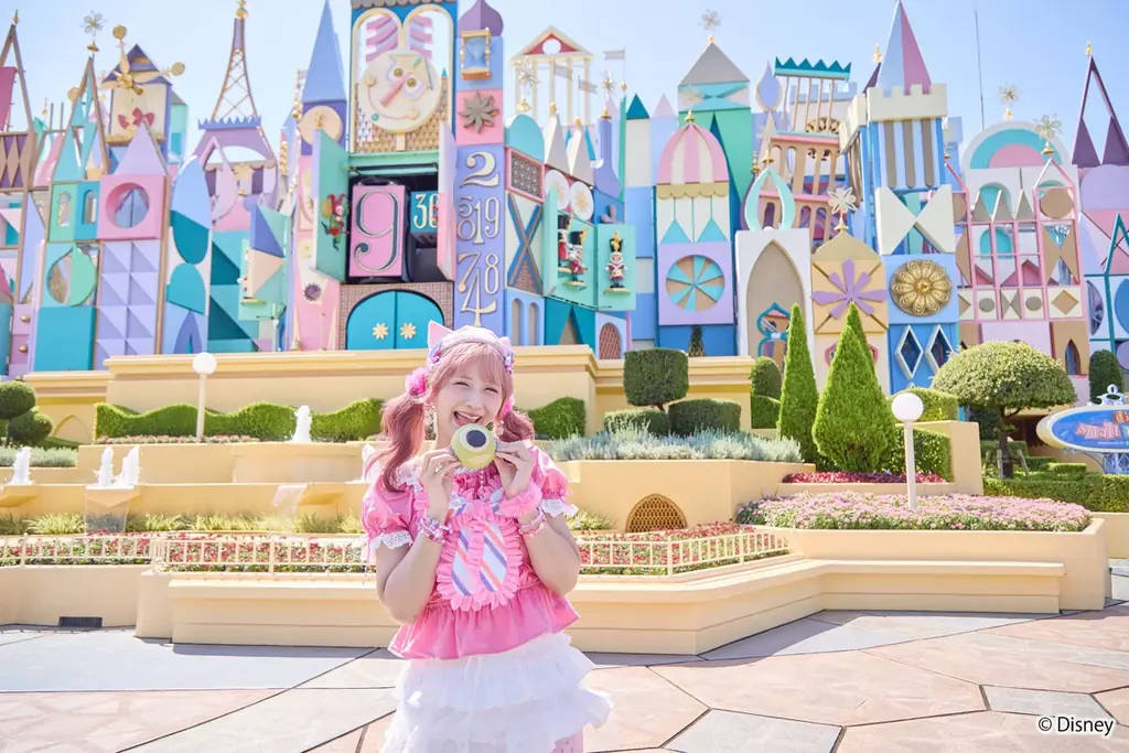 収録カット先行公開＆購入特典が決定！　『しなこのHAPPYディズニースタイルBOOK』 画像 3