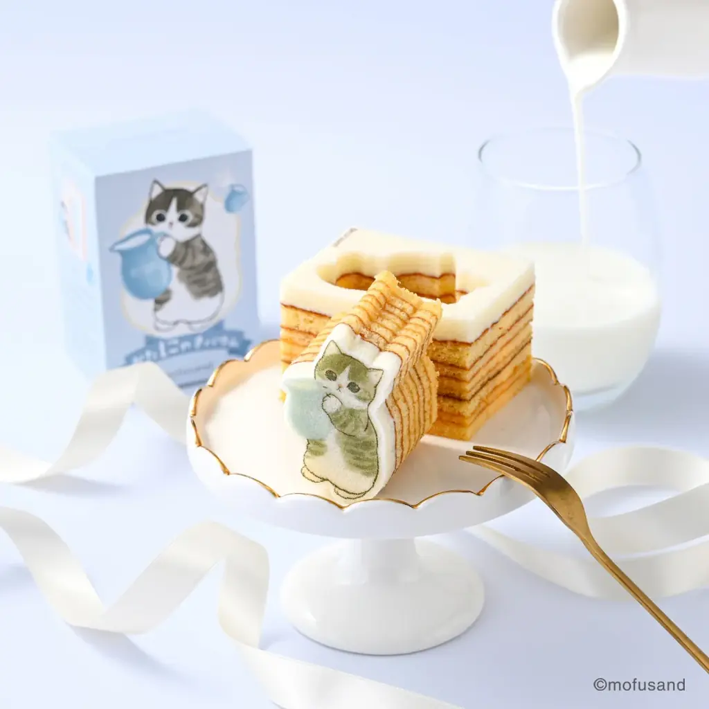 あの「mofusand」がスイーツに！　もふもふにゃんこの“かたにゃきバウム”新発売 画像 10