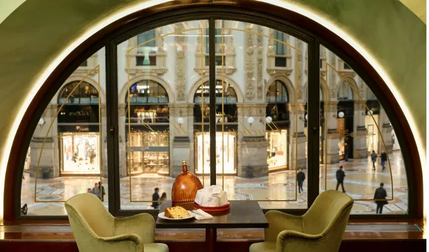 〈Kartell〉より初のパネットーネを発売！老舗洋菓子店〈Marchesi1824〉と贈る2025年クリスマス限定品 画像 1