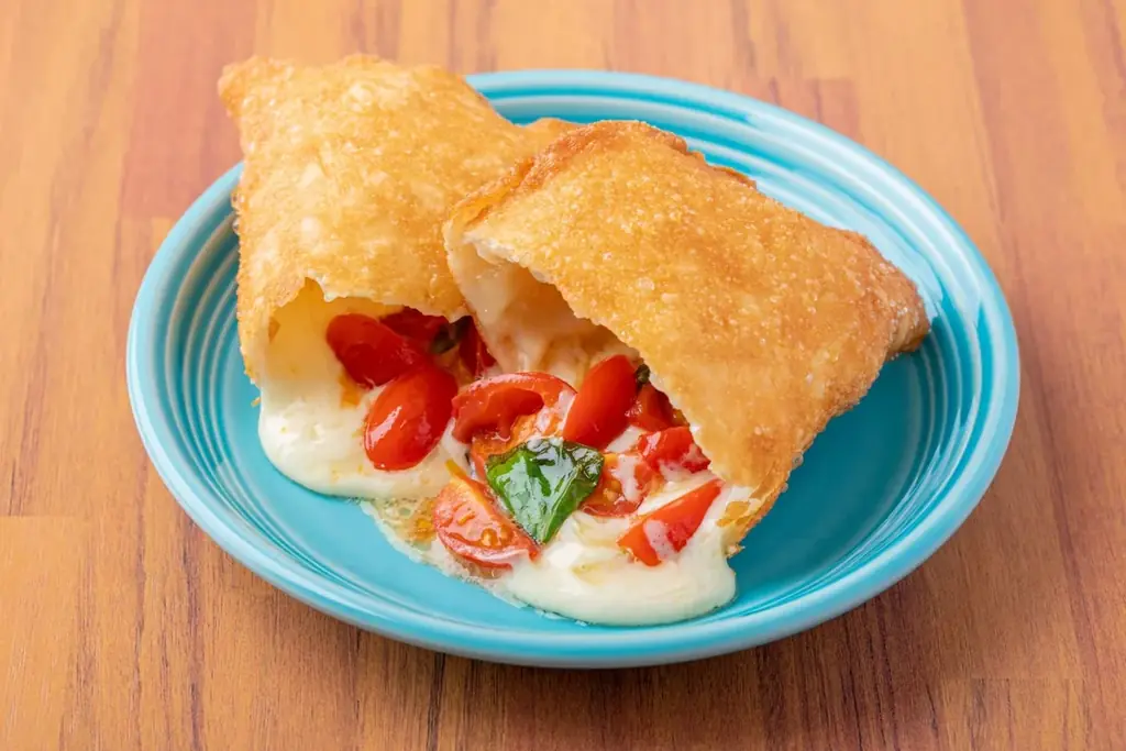 大阪・都島発、冷凍「ご褒美ピザBOX」でおうち贅沢クリスマスに。“揚げピザ”と“石窯ピザ”の食べ比べができる食体験型クリスマス限定セットを発売。 画像 9