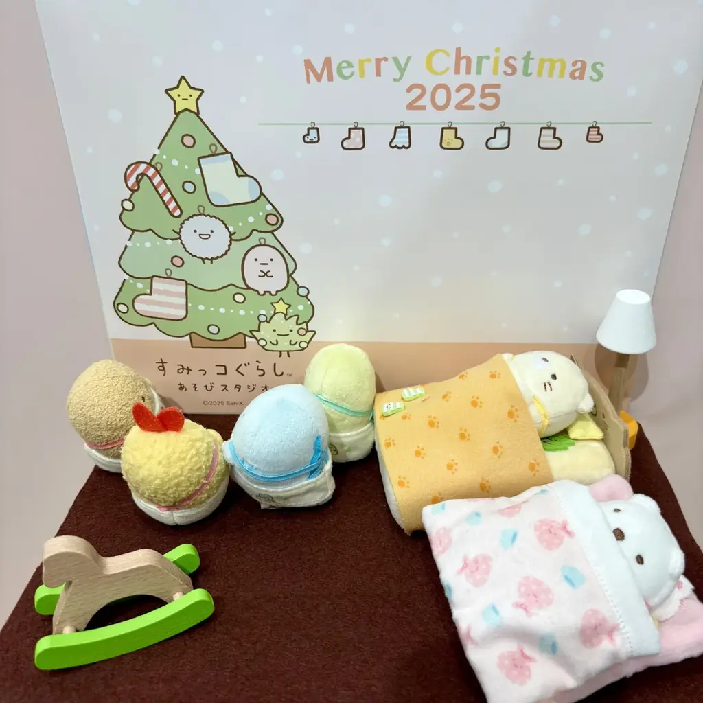 12月1日(月)から「すみっコぐらしあそびスタジオ」にてクリスマスイベント開催！ すみっコたちとサンタ姿でパーティーを楽しもう！　数量限定！ぬい撮り背景になる「クリスマスカード」をプレゼント！ 画像 7
