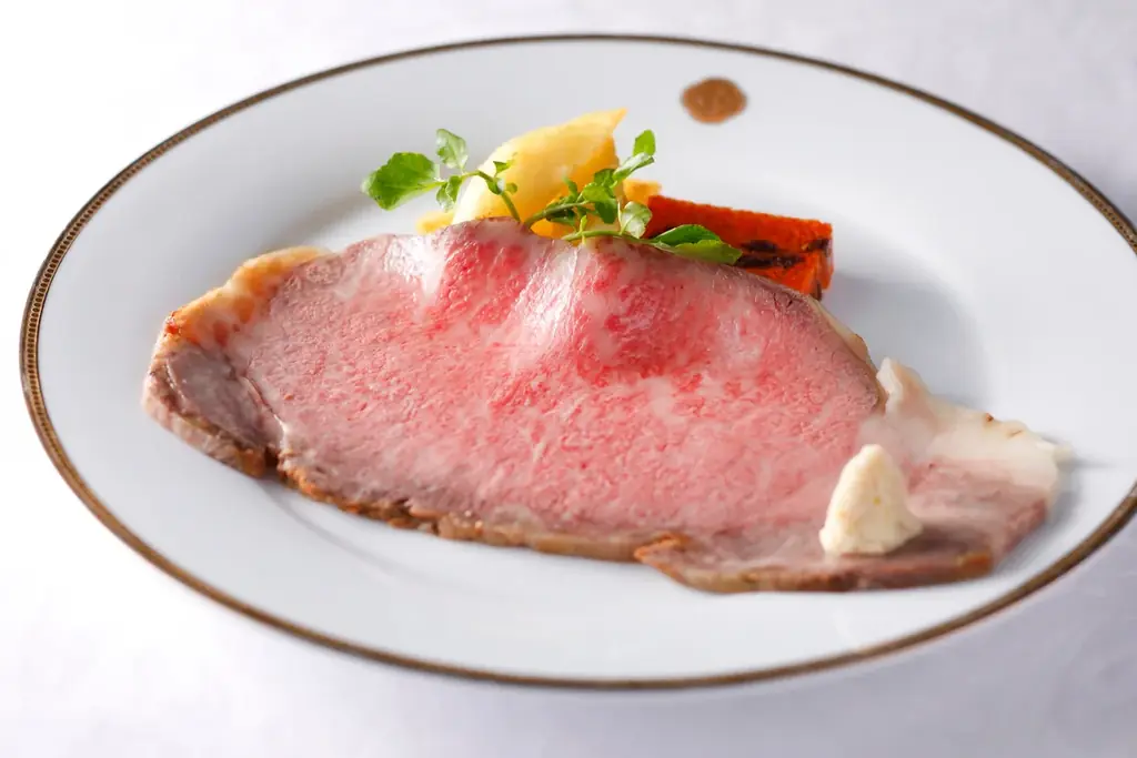 「資生堂パーラー 銀座本店レストラン」、ホリデーシーズンを彩るクリスマスメニューを展開 画像 4