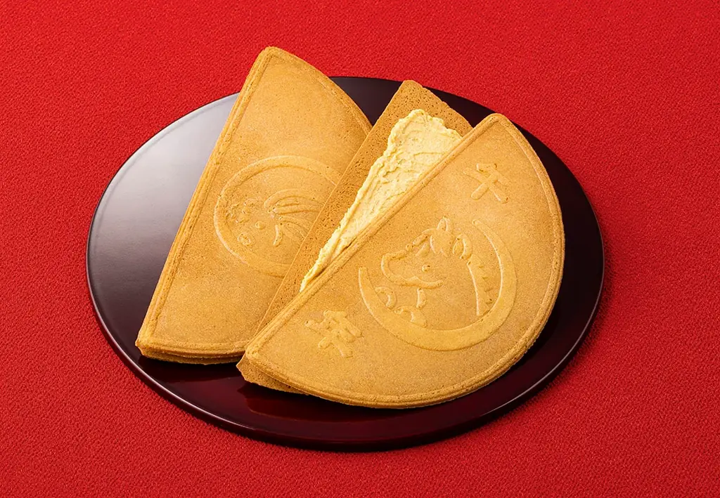 【鎌倉五郎】祝・午年！毎年完売必須の「干支半月」登場。おめでたい“栗きんとん味”、全国通販も 画像 3