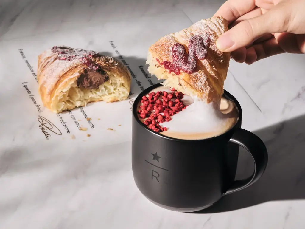 12/3発売　スターバックスの新ホリデーディップ体験