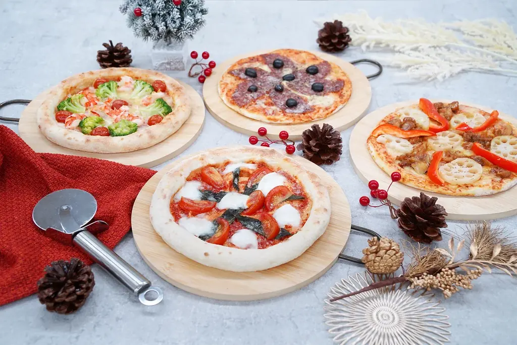 クリスマスピザ予約開始