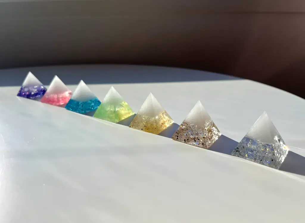 占い師イソラが提案する “光の浄化 × 新しい盛り塩”　光が日常を守る《Sora Salt 〜お守りソルト〜》新発売 画像 3