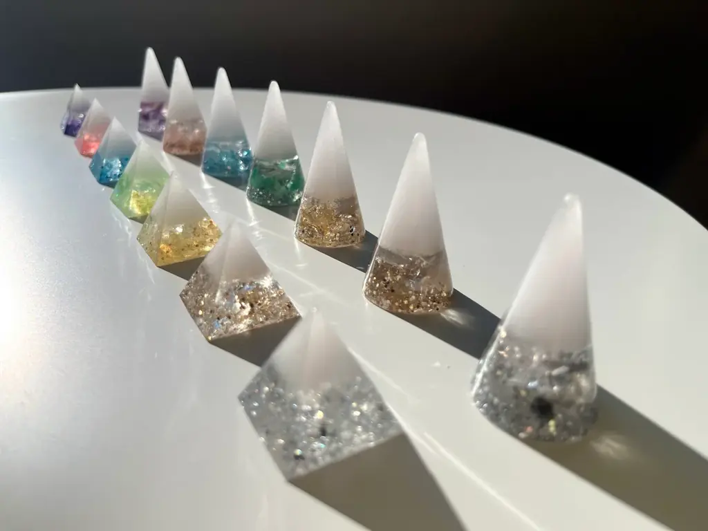 占い師イソラが提案する “光の浄化 × 新しい盛り塩”　光が日常を守る《Sora Salt 〜お守りソルト〜》新発売 画像 4