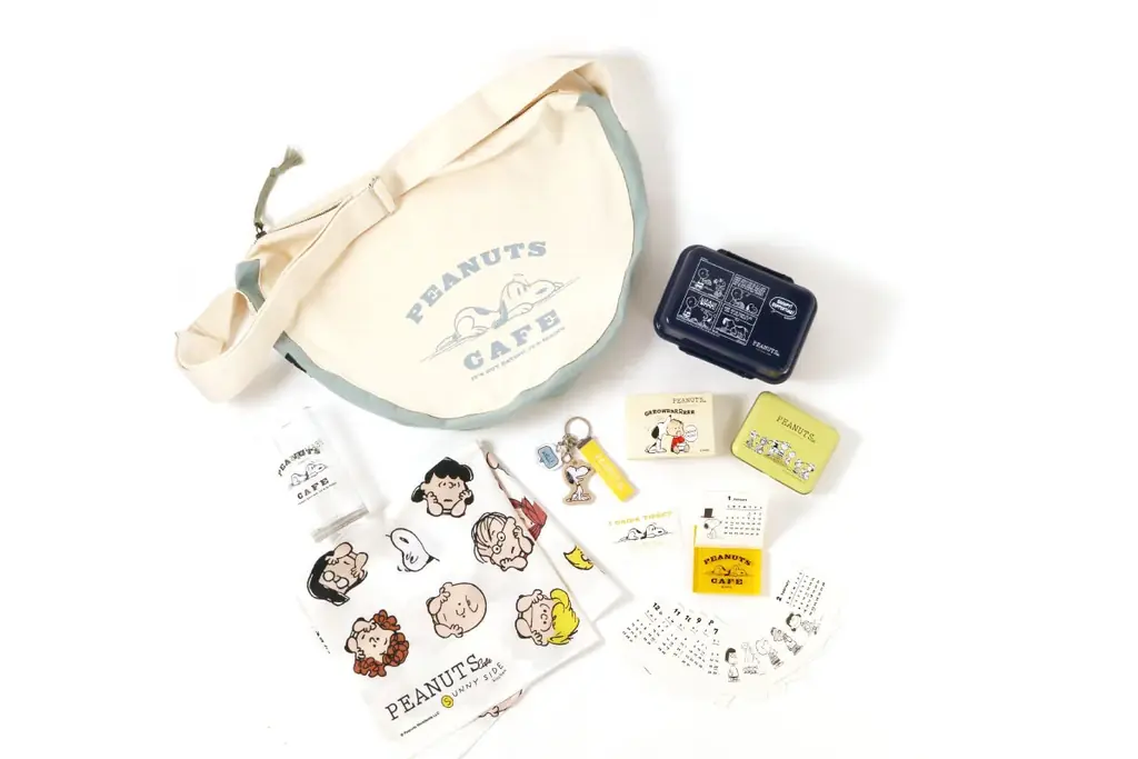 PEANUTS Cafeの2026ラッキーバッグが12/8先行予約開始