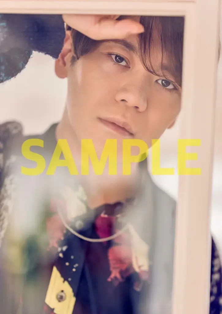 SUPER EIGHTが独占表紙を飾る「TVガイドPERSON vol.160」発売決定！ 世界的写真家レスリー・キーが手掛ける3年ぶりの連載には庄司浩平が登場 画像 5